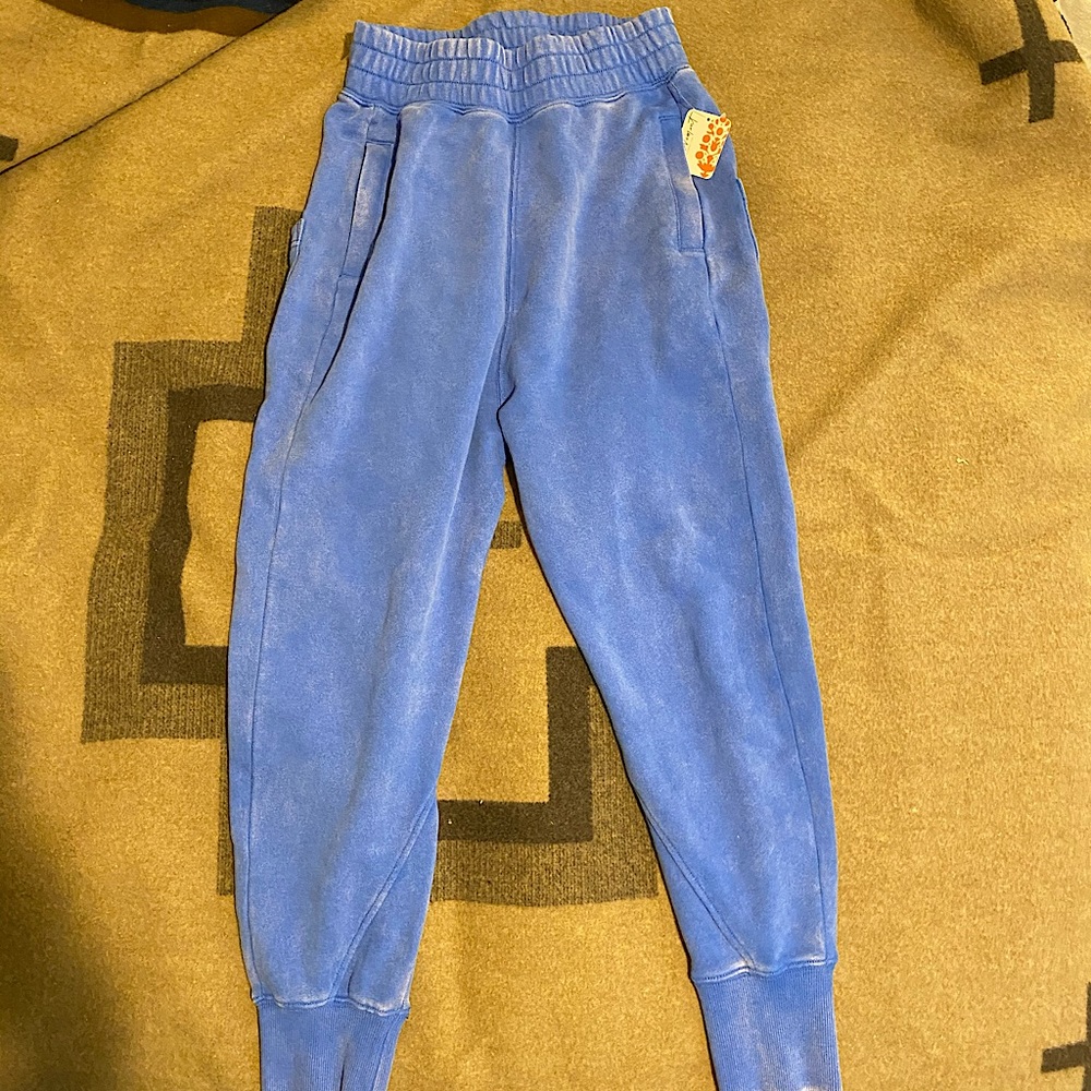 Free People joggers NWT XS